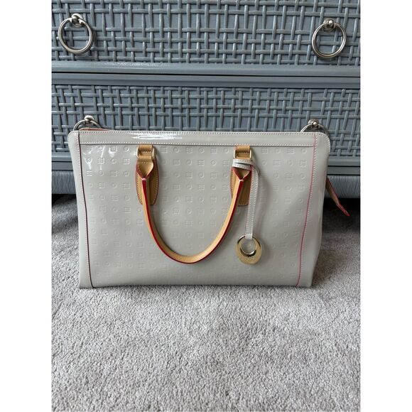 NEW ARCADIA off white/light gray patent Business Large Top Handles, $450 - Picture 4 of 12